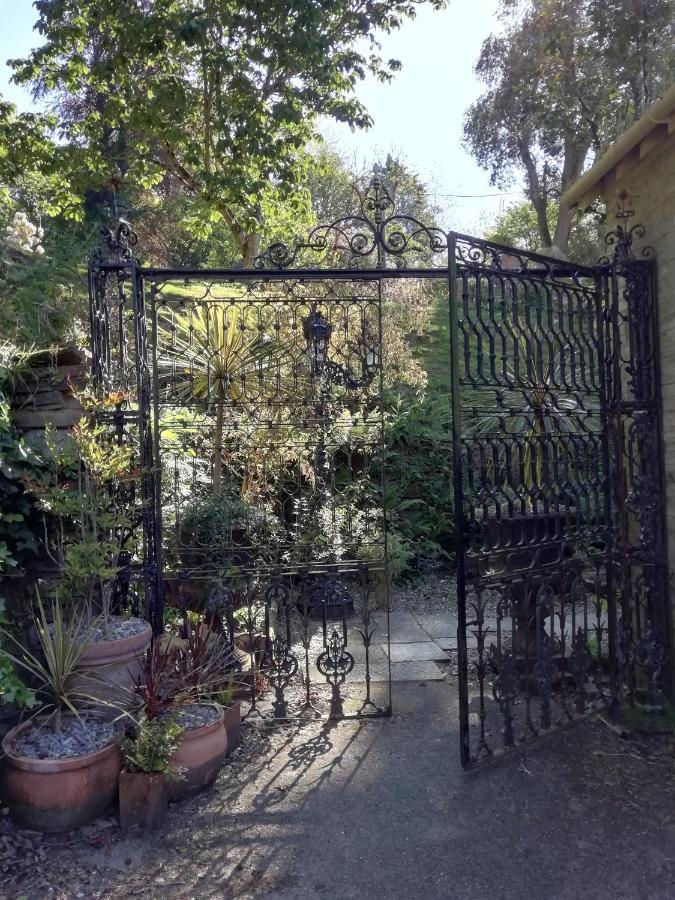 Luxurious Apartment In Historic Mansion - Sleeps 7 Ladock Exterior foto